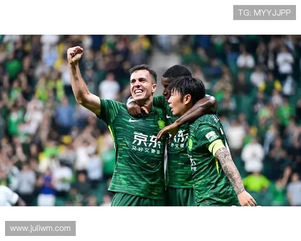 北京国安2025中国足协杯夺冠纪念产品开启预售！